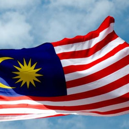 أوقاف ماليزيا: ” قد نقتحم أنشطة الأسهم والسندات”