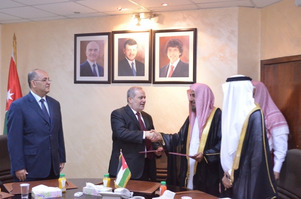 الاوقاف الأردنية توقع اتفاقية مع شركة ثبات لإدارة وتطوير الاوقاف في المملكة العربية السعودية
